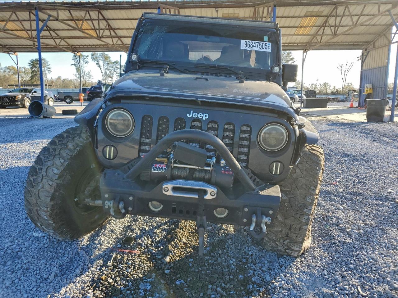 2012 JEEP WRANGLER UNLIMITED SAHARA photo 5