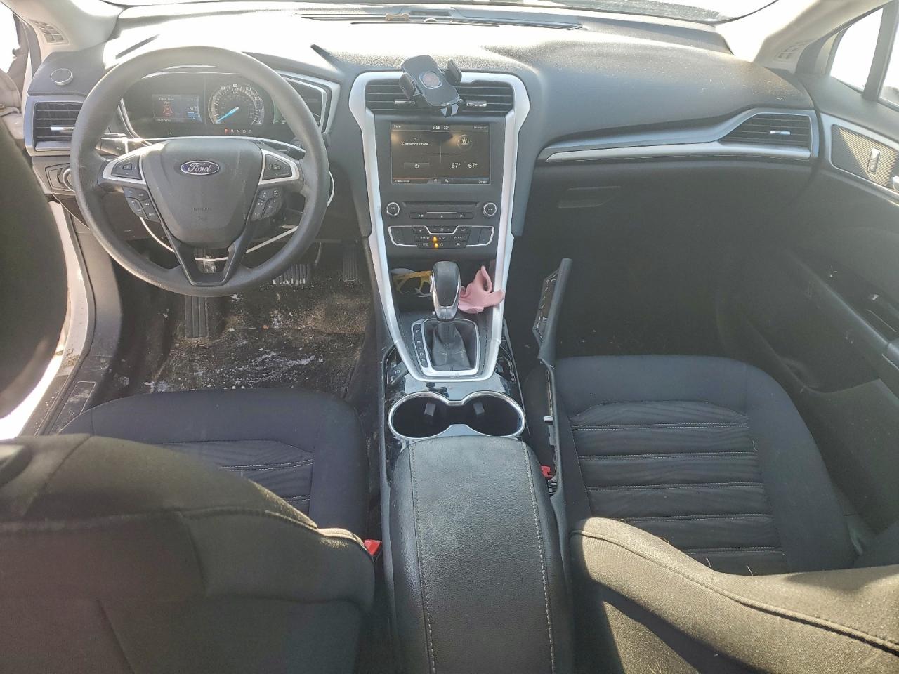2016 FORD FUSION SE photo 8