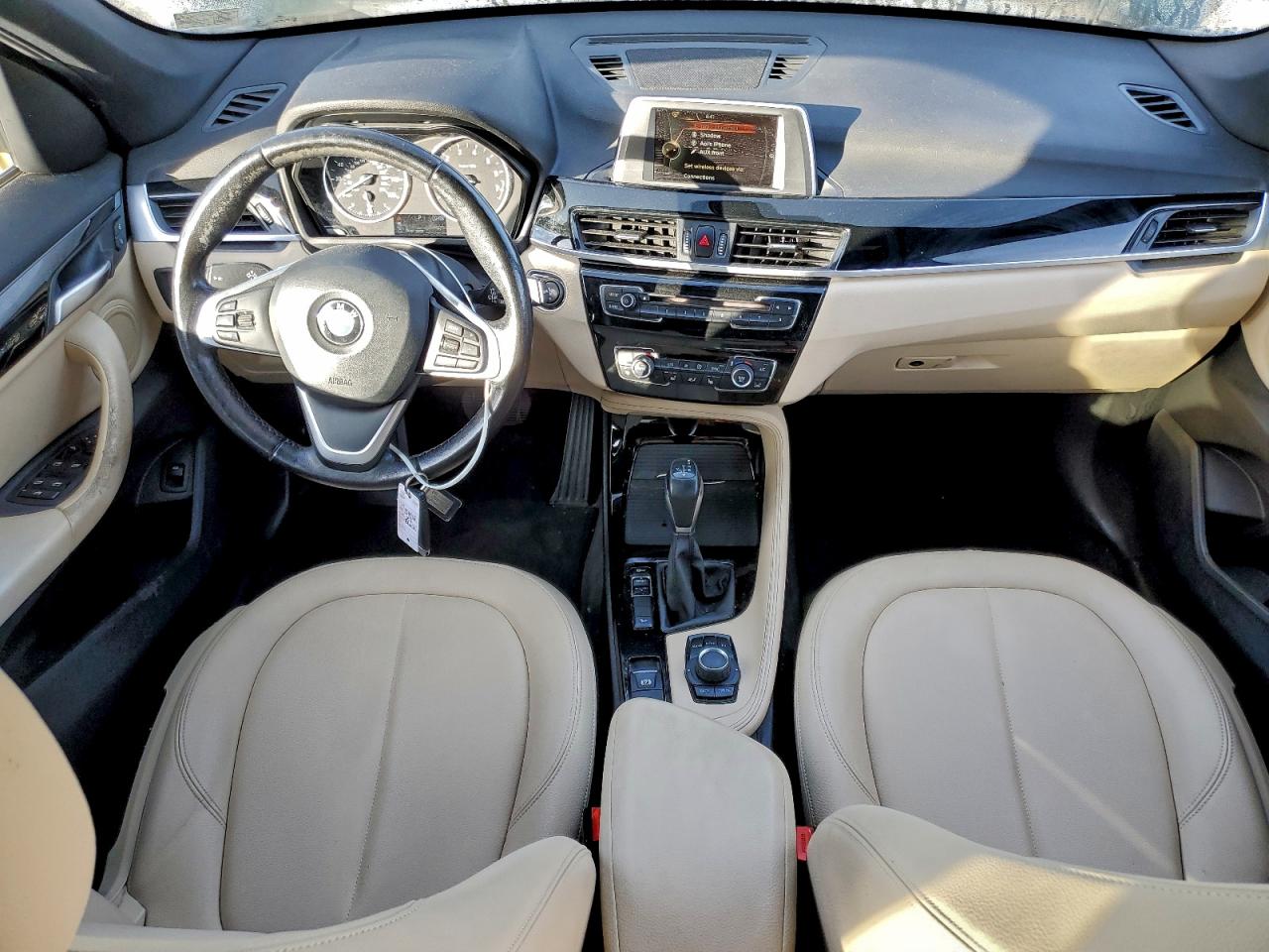 2016 BMW X1 XDRIVE28I photo 15