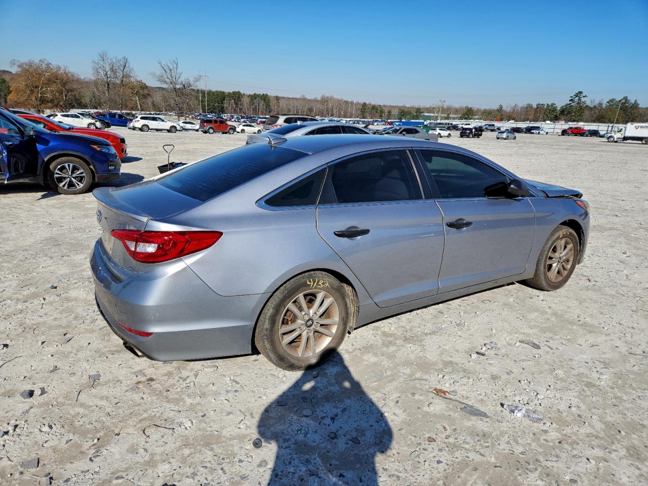 2017 HYUNDAI SONATA SE photo 3