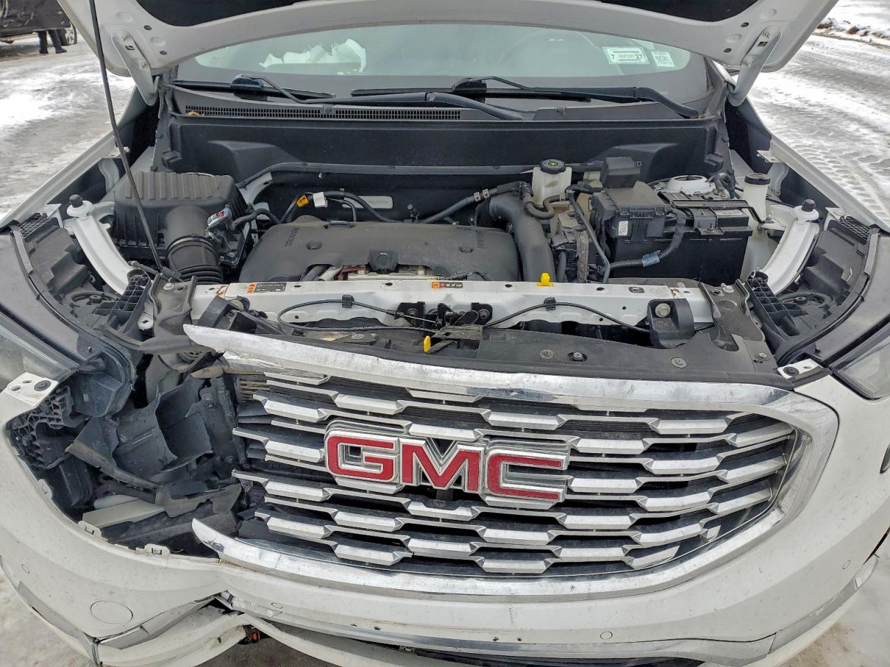 2020 GMC TERRAIN DENALI photo 12