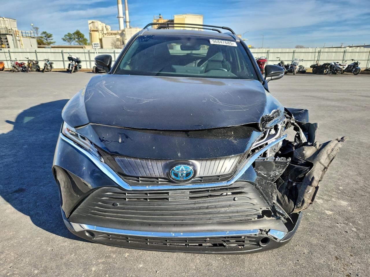 2021 TOYOTA VENZA LE photo 5