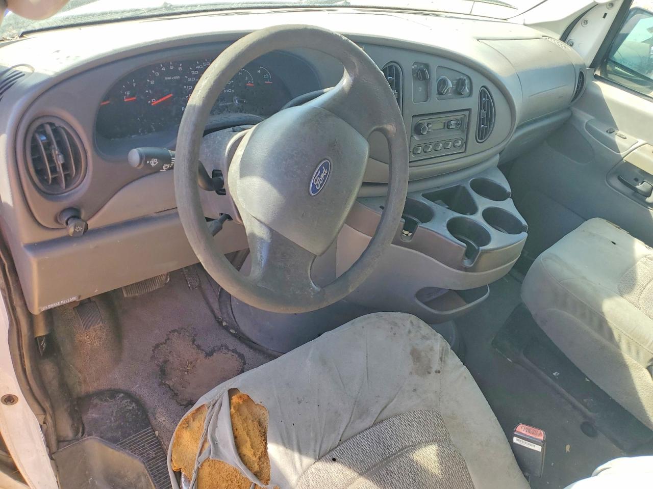 2006 FORD ECONOLINE E250 VAN photo 8