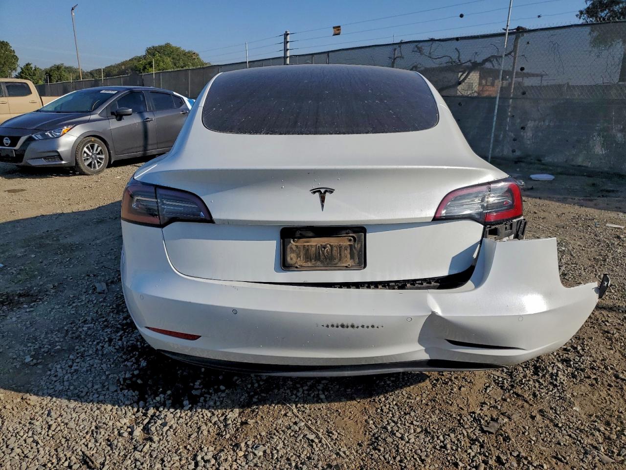 2022 TESLA MODEL 3 photo 6