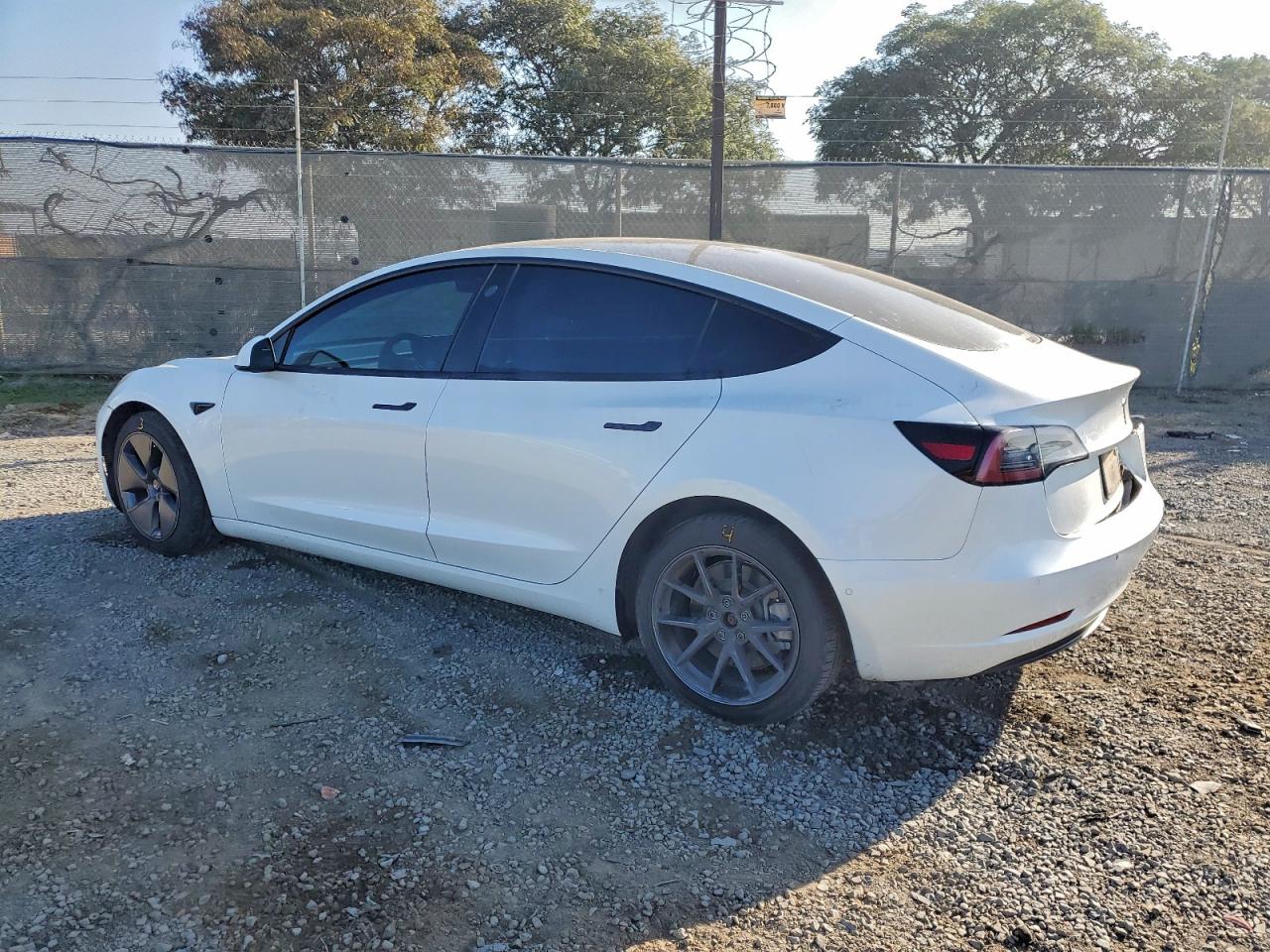2022 TESLA MODEL 3 photo 2