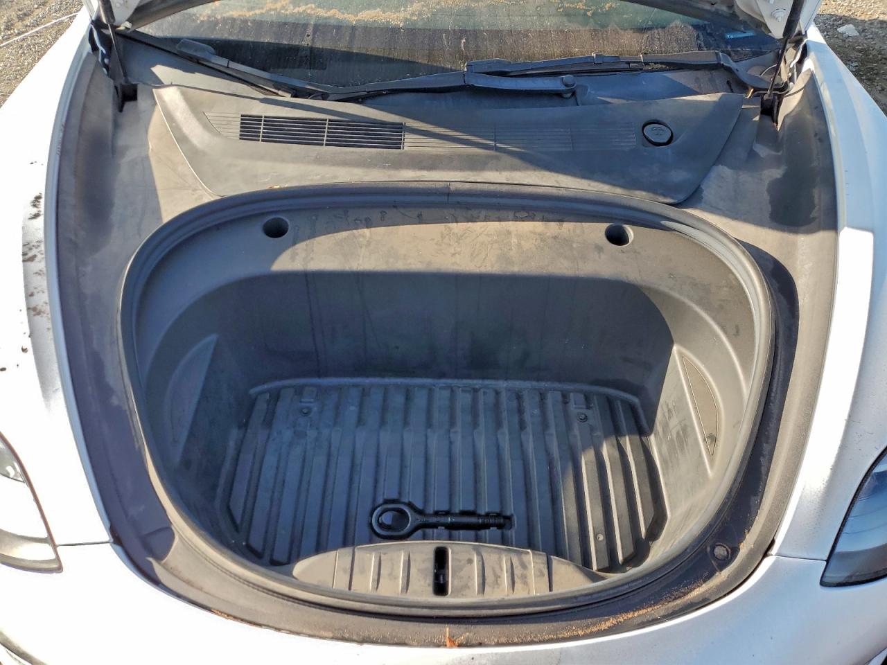 2022 TESLA MODEL 3 photo 11