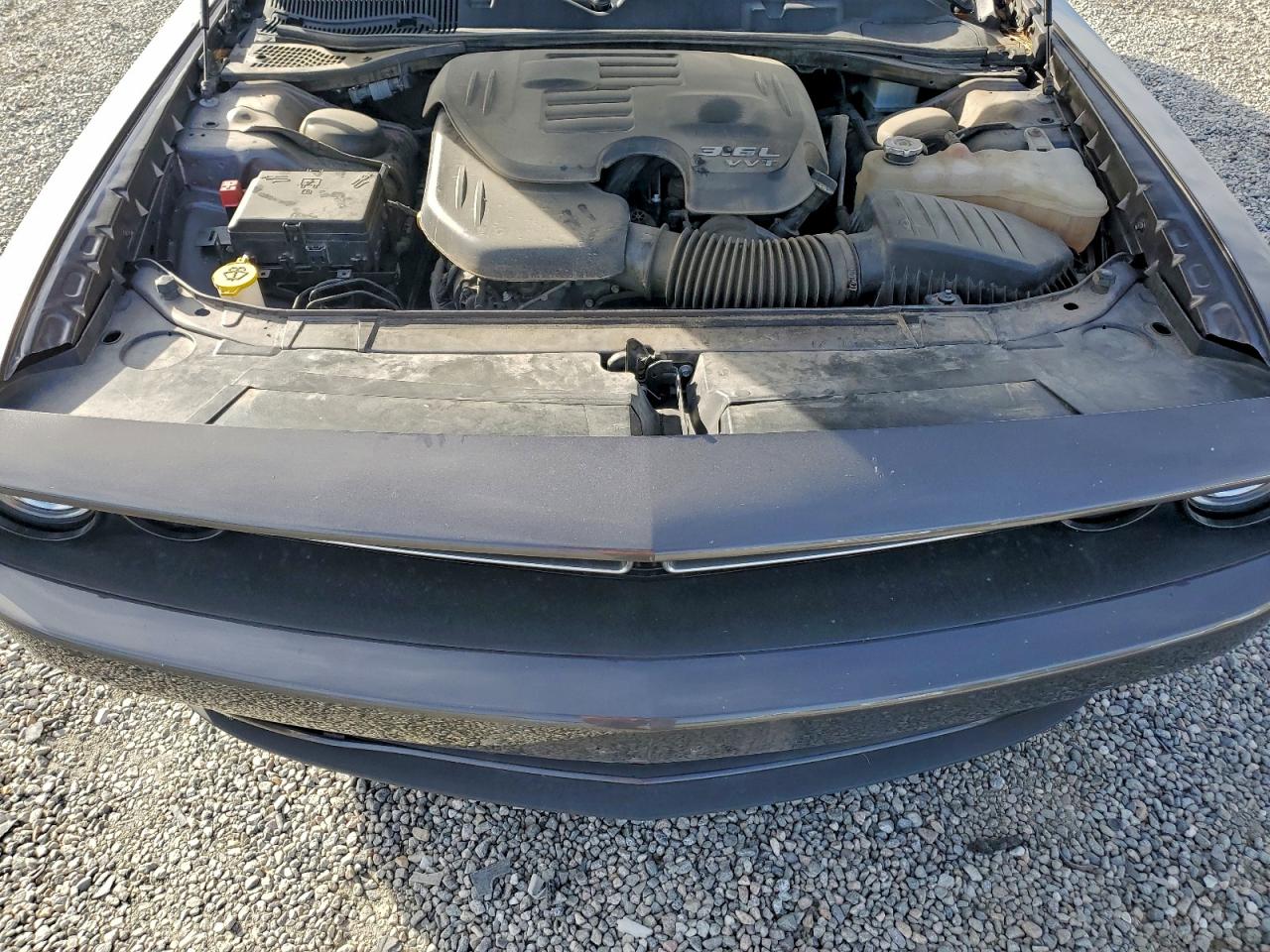 2022 DODGE CHALLENGER photo 11