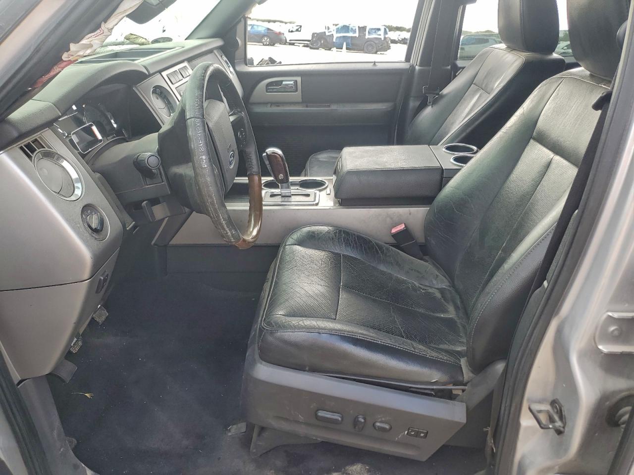 2010 FORD EXPEDITION LIMITED photo 7