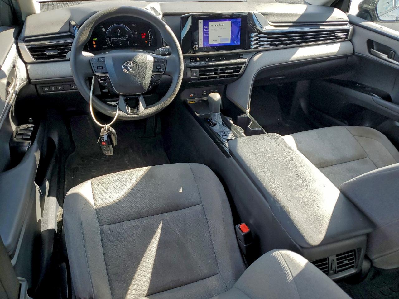 2025 TOYOTA CAMRY XSE photo 8