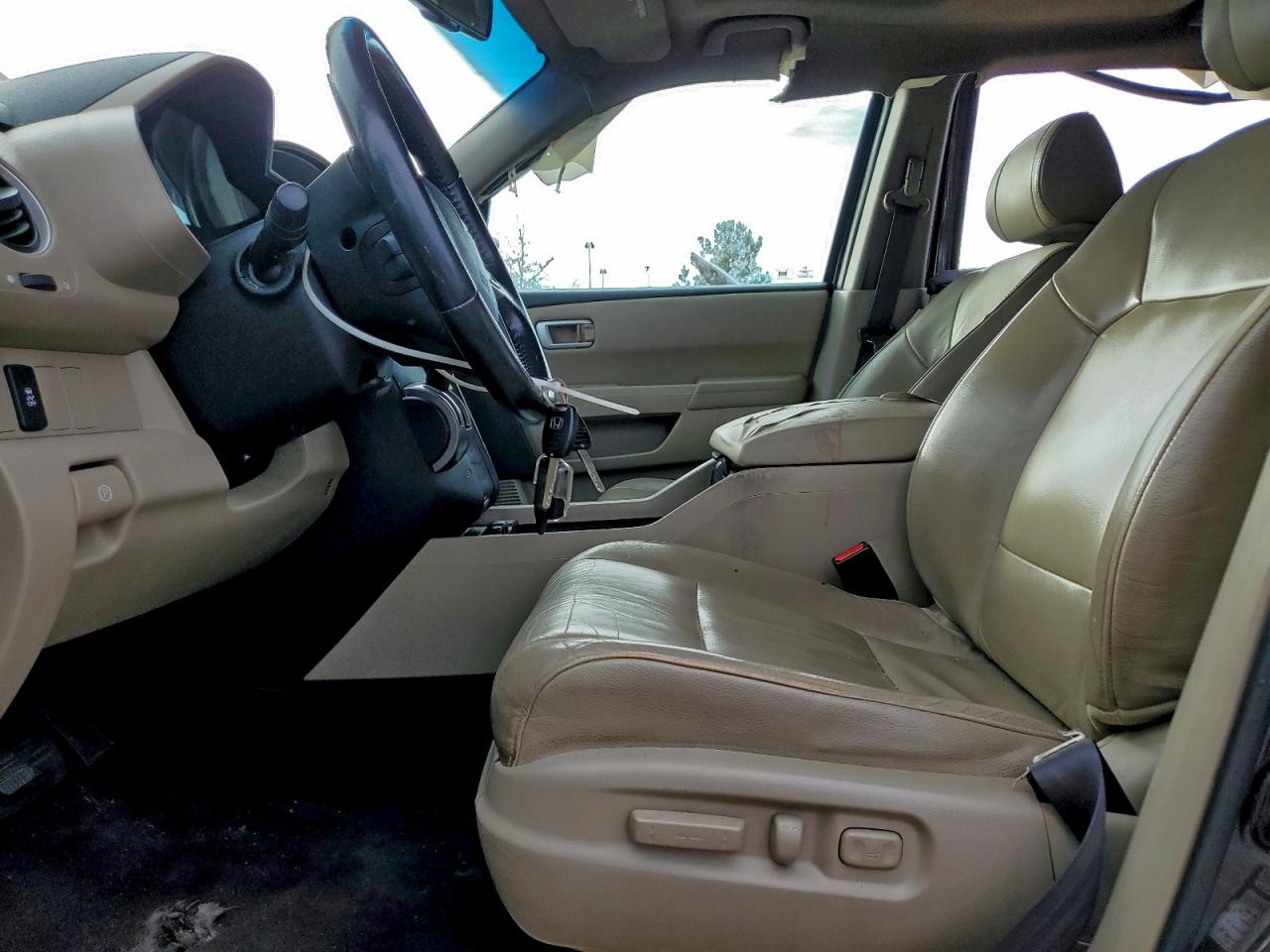 2012 HONDA PILOT EXL photo 7