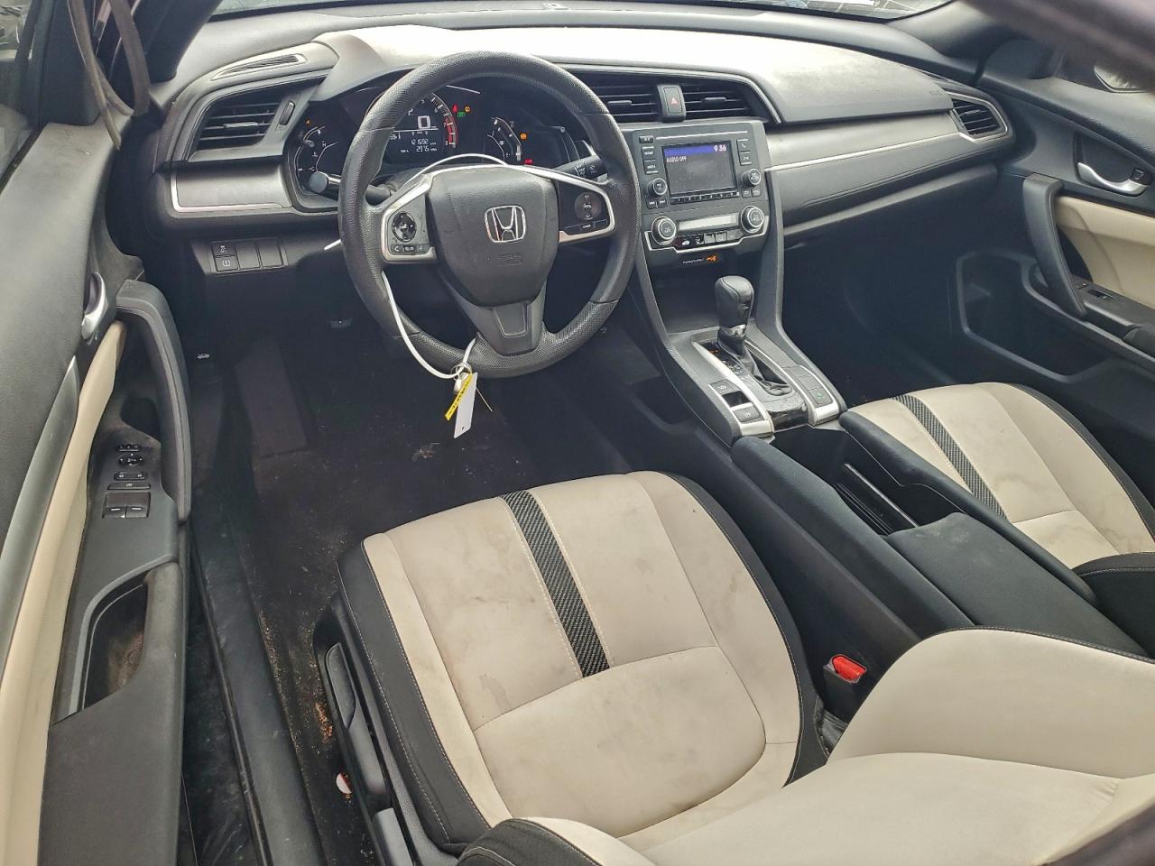 2016 HONDA CIVIC LX photo 8
