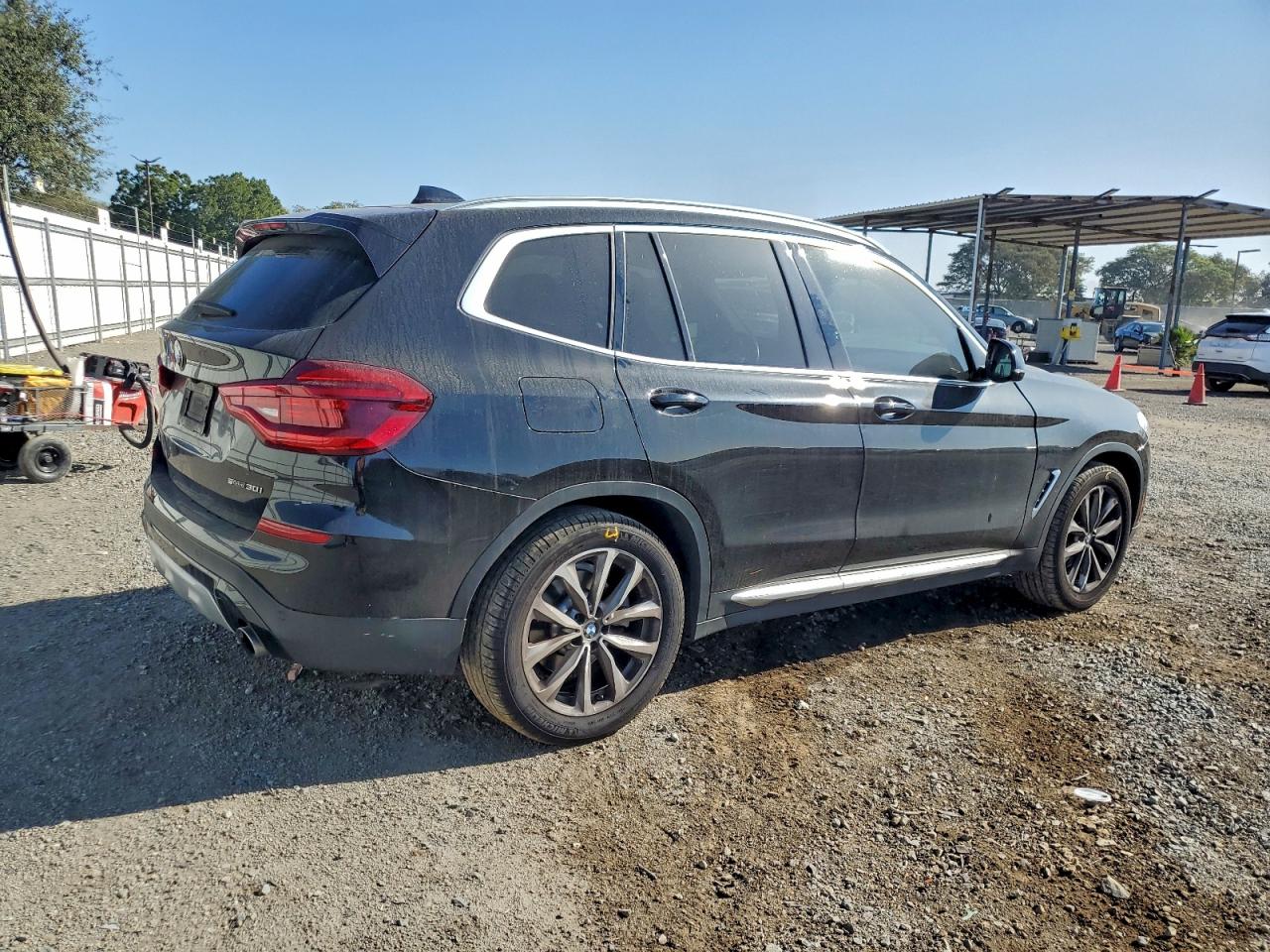 2019 BMW X3 SDRIVE30I photo 3