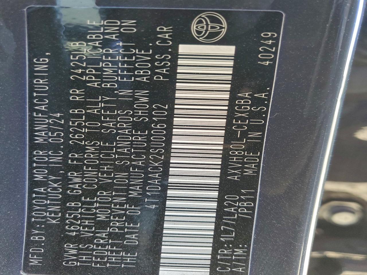 2025 TOYOTA CAMRY XSE photo 12