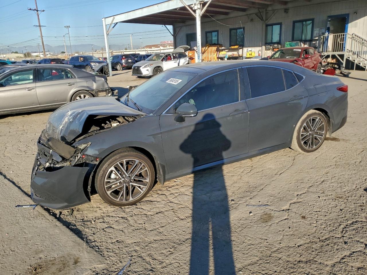 2025 TOYOTA CAMRY