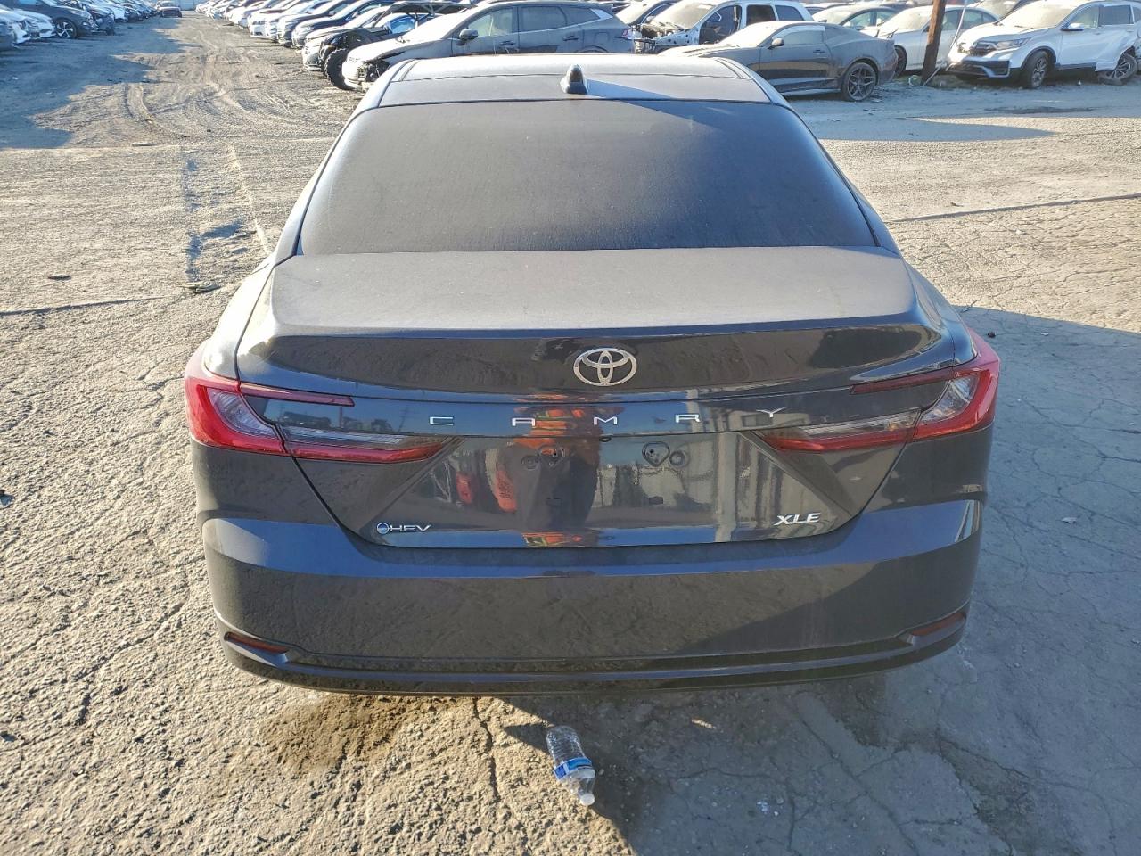 2025 TOYOTA CAMRY XSE photo 6