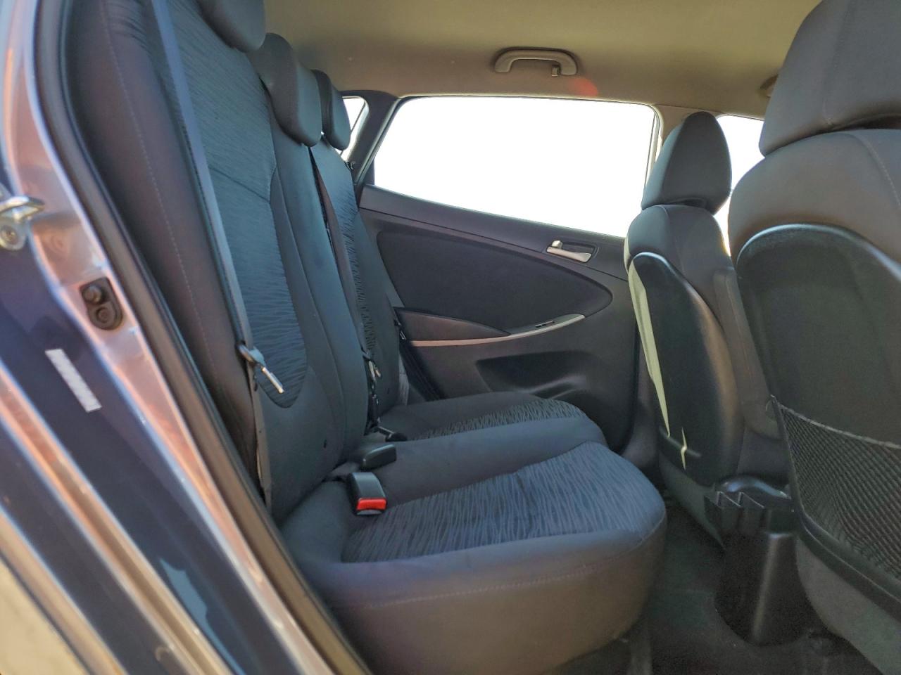 2016 HYUNDAI ACCENT SE photo 11