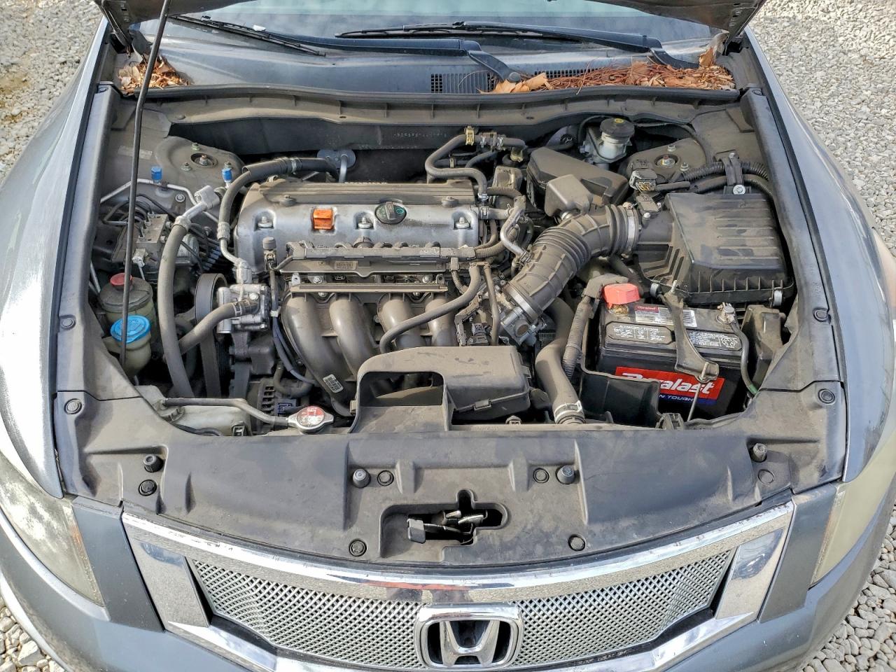 2010 HONDA ACCORD LX photo 11