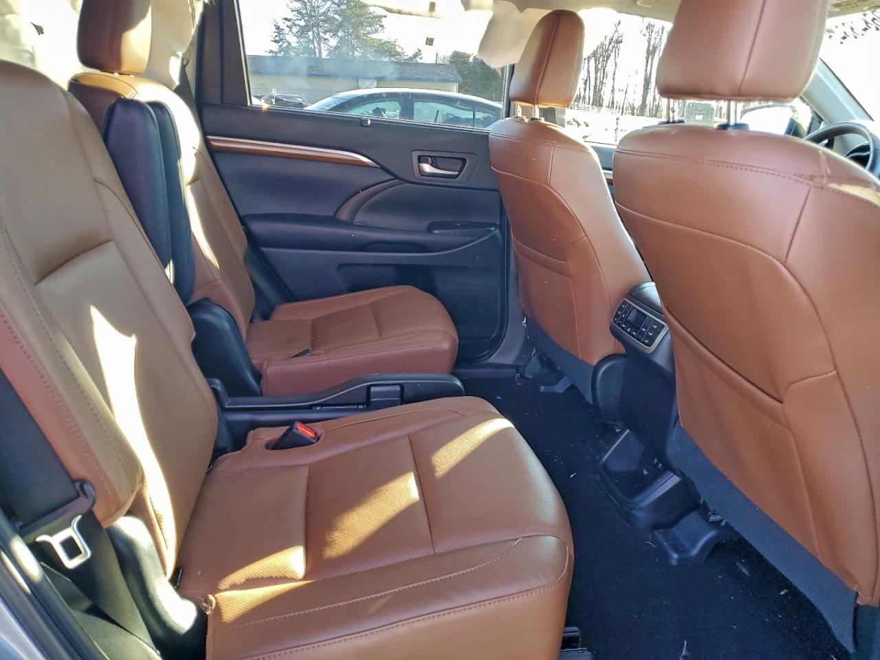 2019 TOYOTA HIGHLANDER LIMITED photo 11