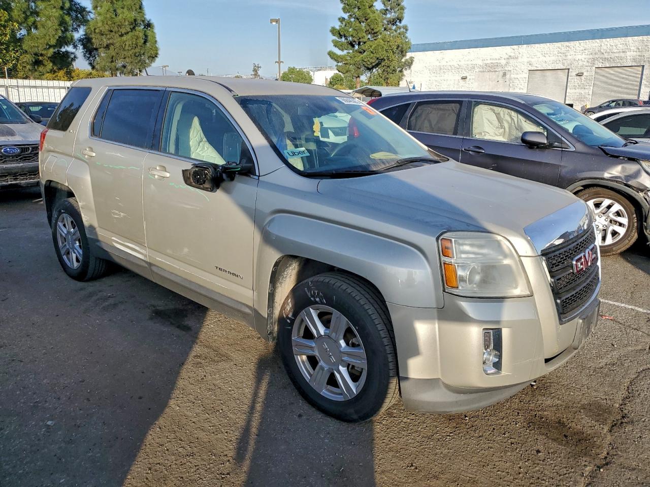 2015 GMC TERRAIN SLE photo 4