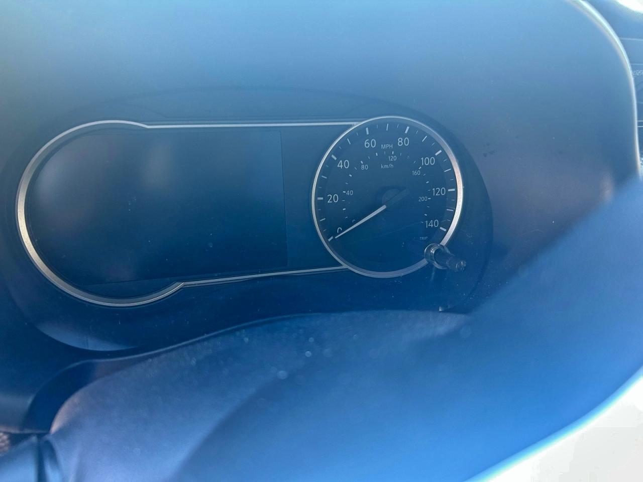 2020 NISSAN KICKS SV photo 8