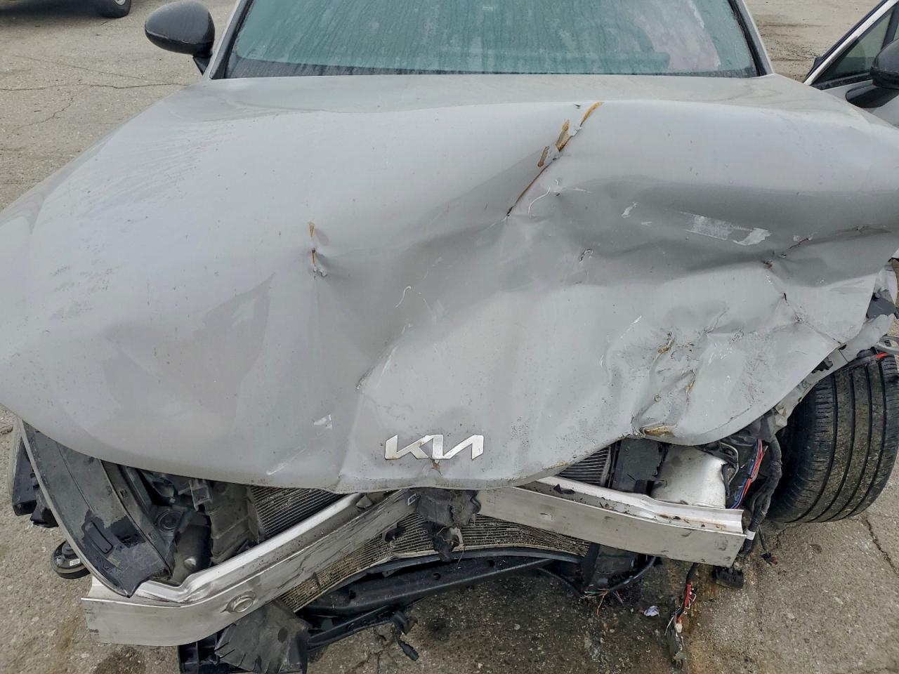 2025 KIA K5 GT-LINE photo 11