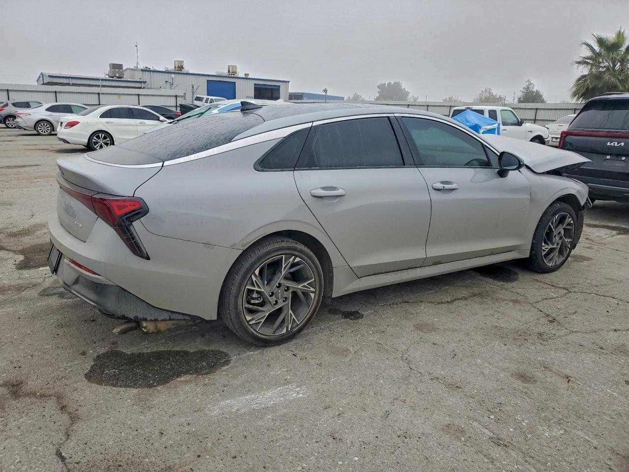 2025 KIA K5 GT-LINE photo 3