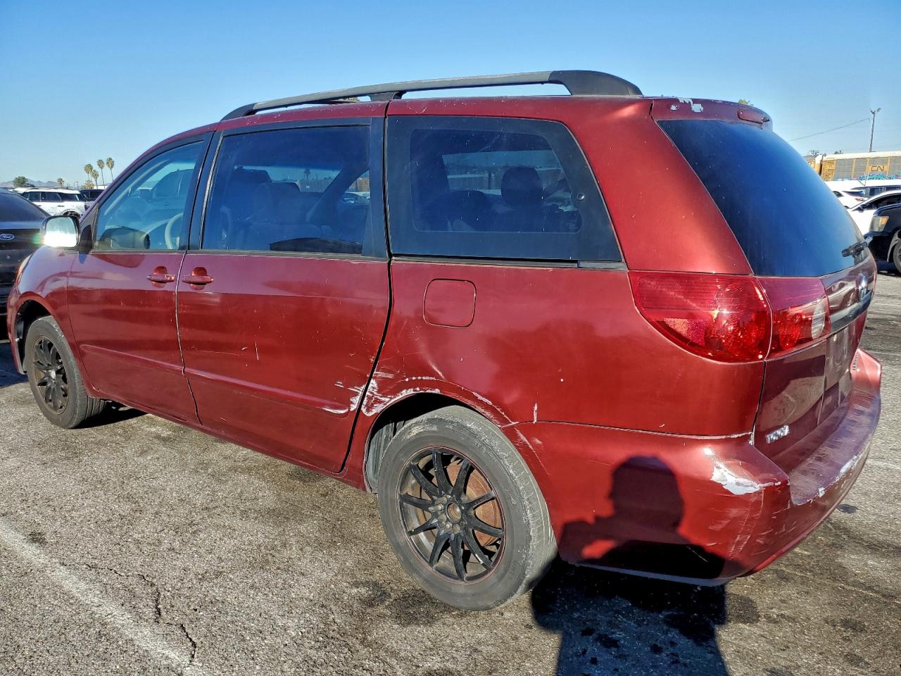 2006 TOYOTA SIENNA CE photo 2