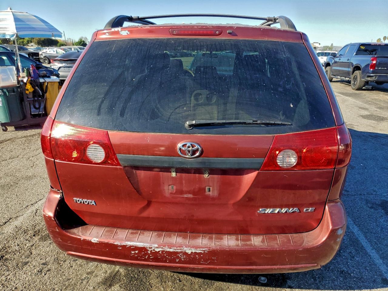 2006 TOYOTA SIENNA CE photo 6