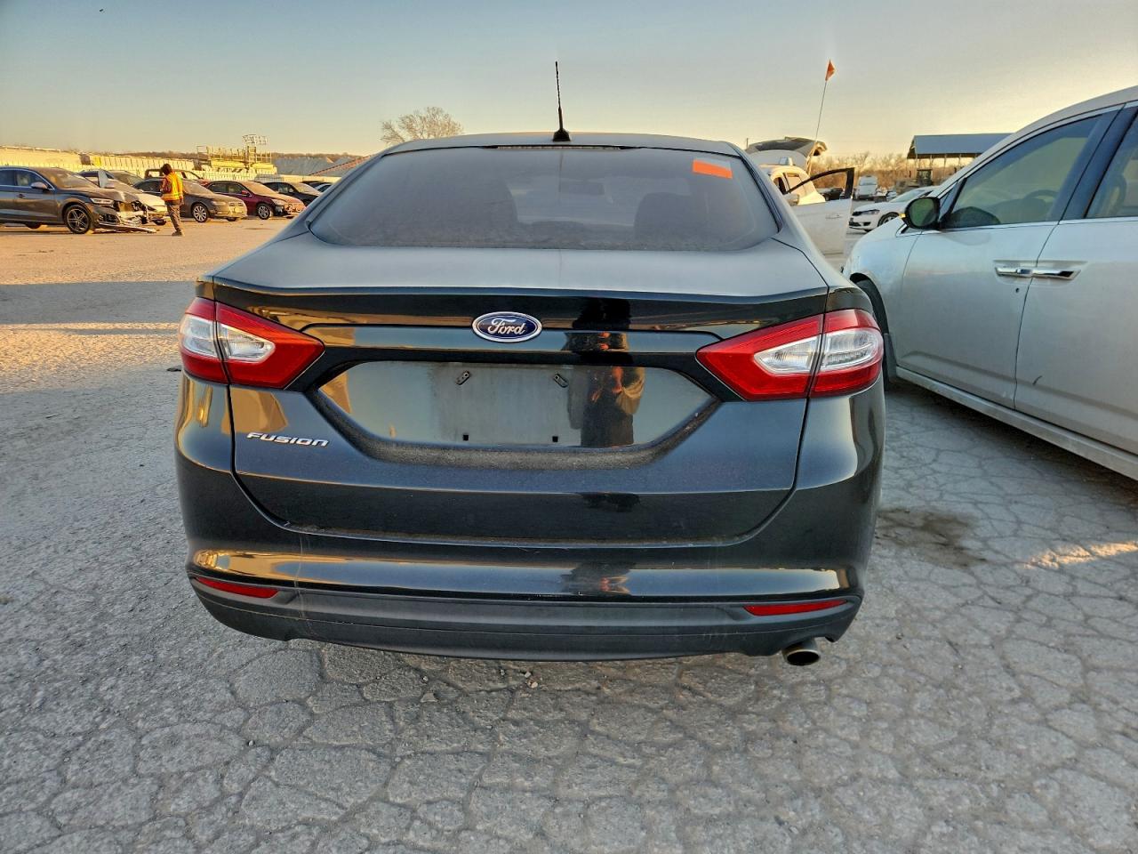 2014 FORD FUSION S photo 6