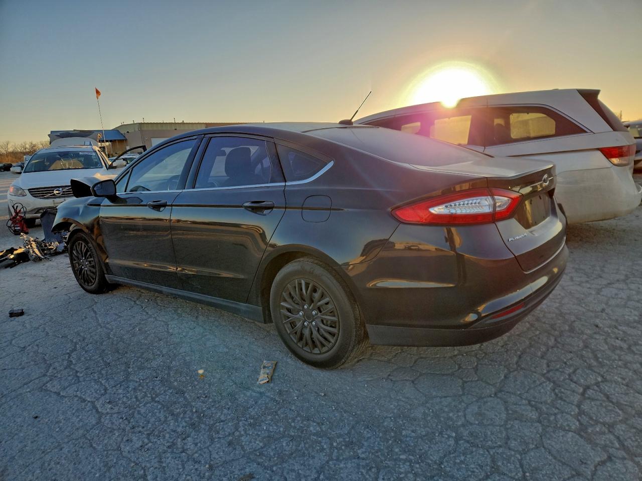 2014 FORD FUSION S photo 2