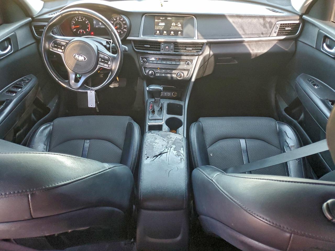 2018 KIA OPTIMA LX photo 8