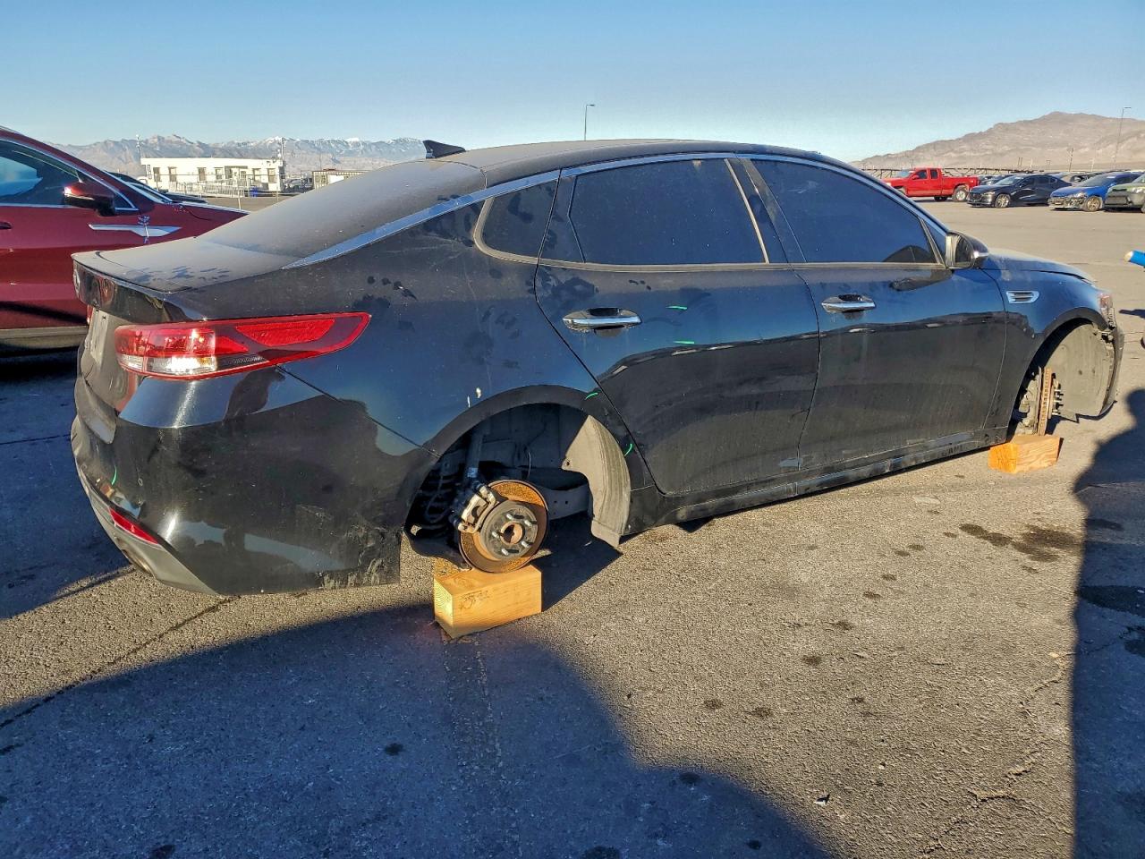 2018 KIA OPTIMA LX photo 3