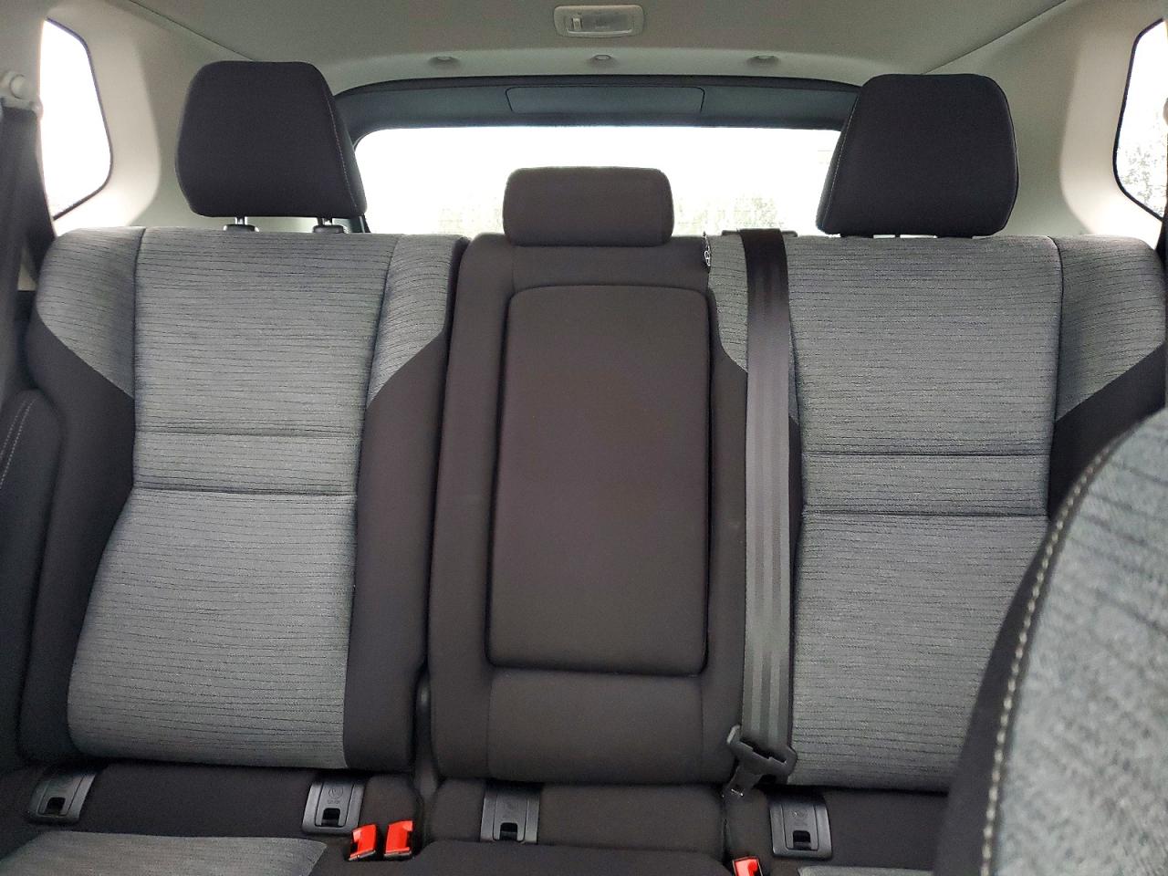 2021 NISSAN ROGUE SV photo 10