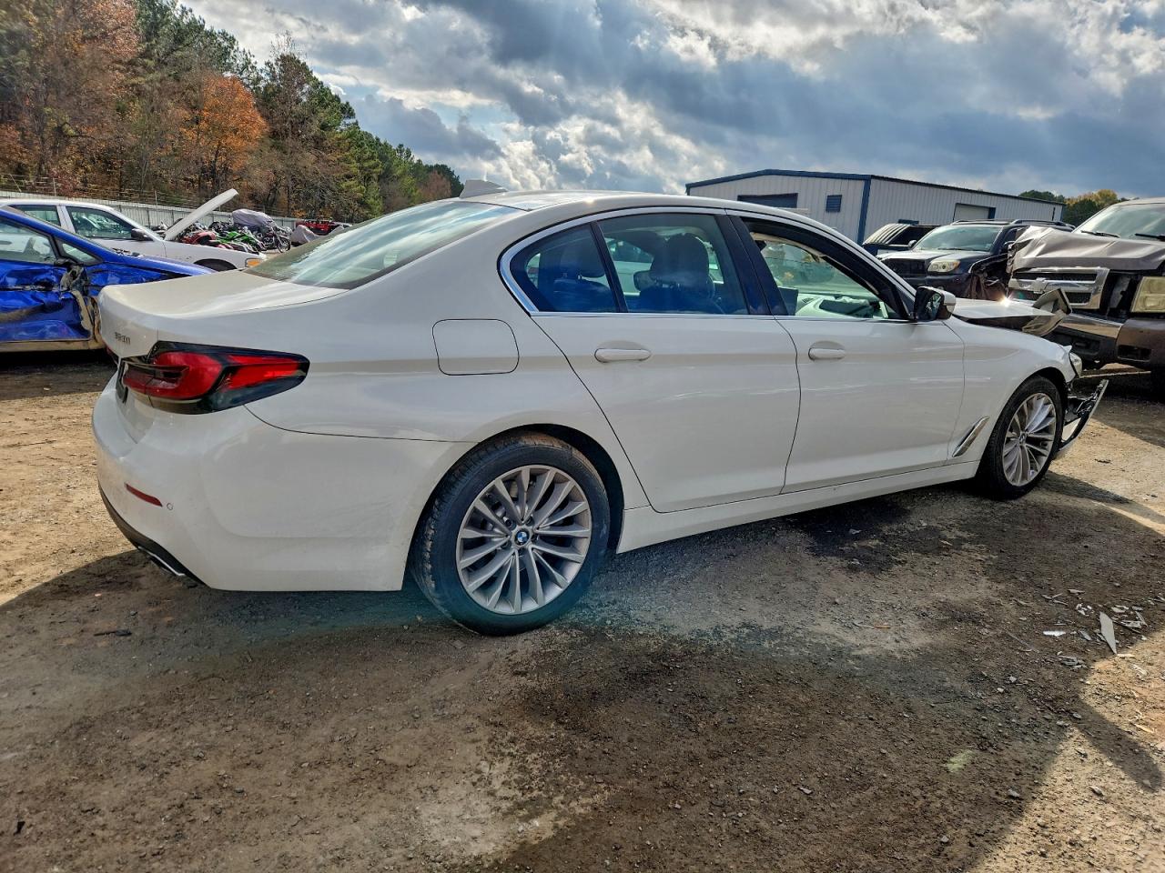 2021 BMW 530 I photo 3