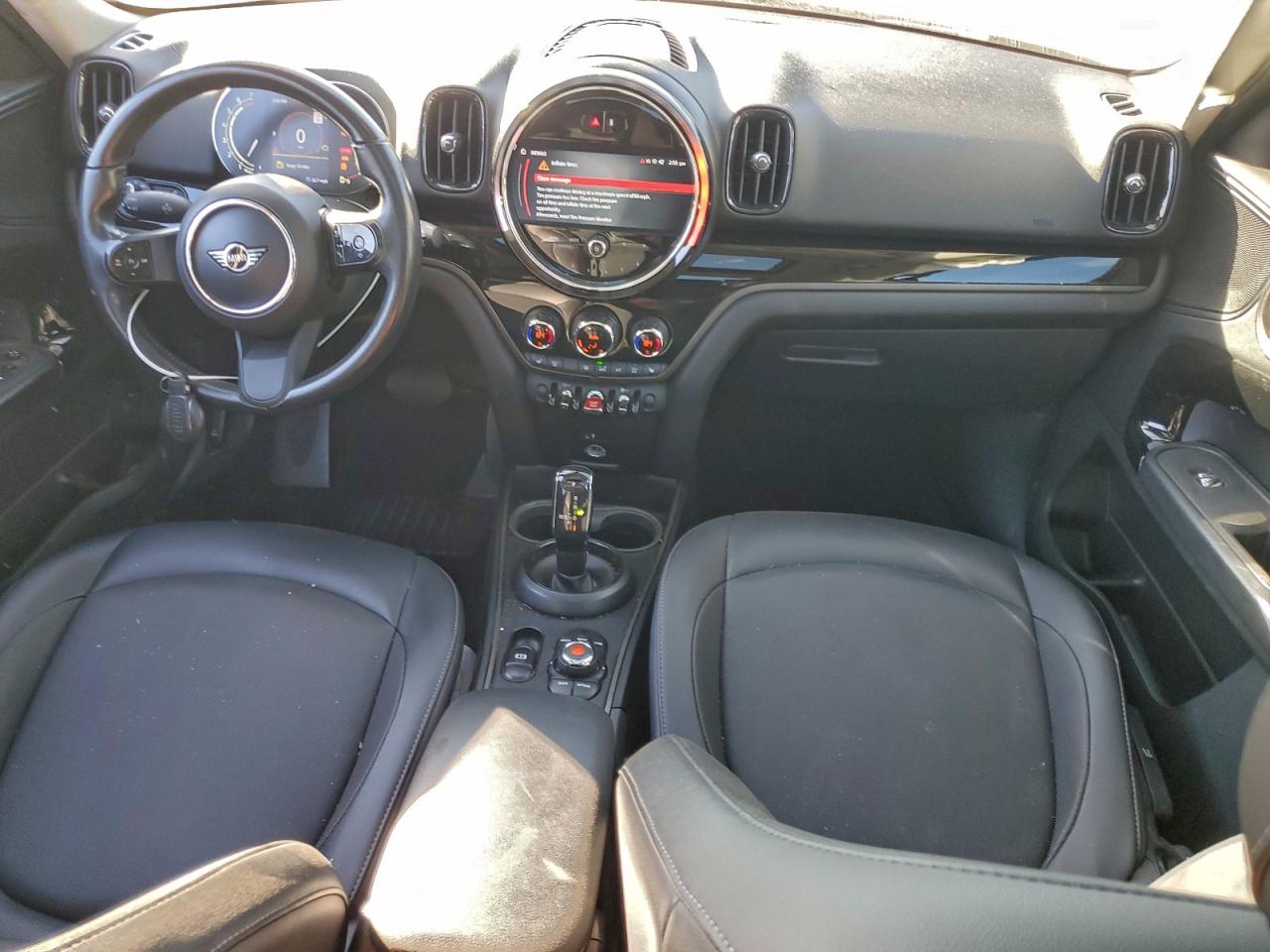 2022 MINI COOPER COUNTRYMAN photo 8