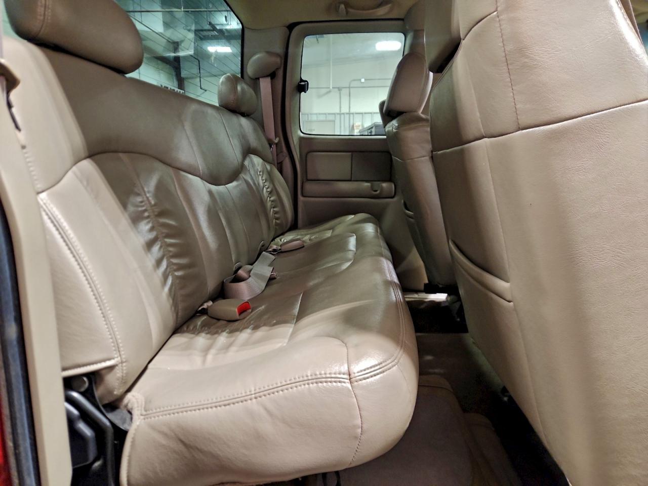 2002 CHEVROLET SILVERADO K1500 photo 10