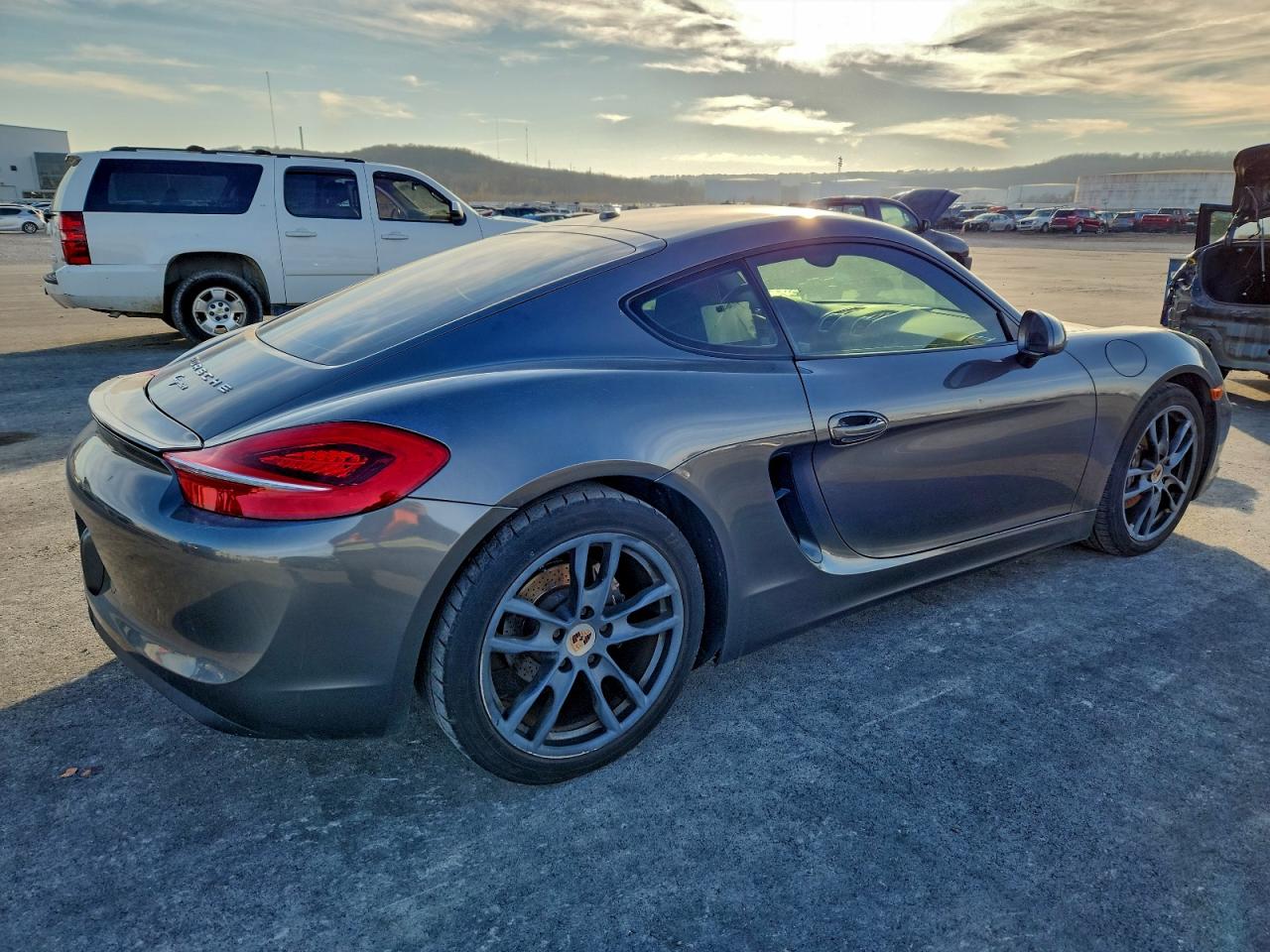 2014 PORSCHE CAYMAN photo 3