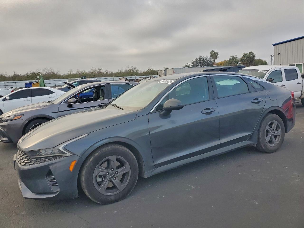 2023 KIA K5