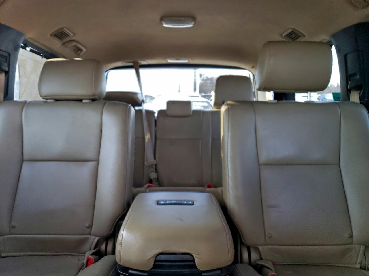 2014 TOYOTA SEQUOIA PLATINUM photo 10