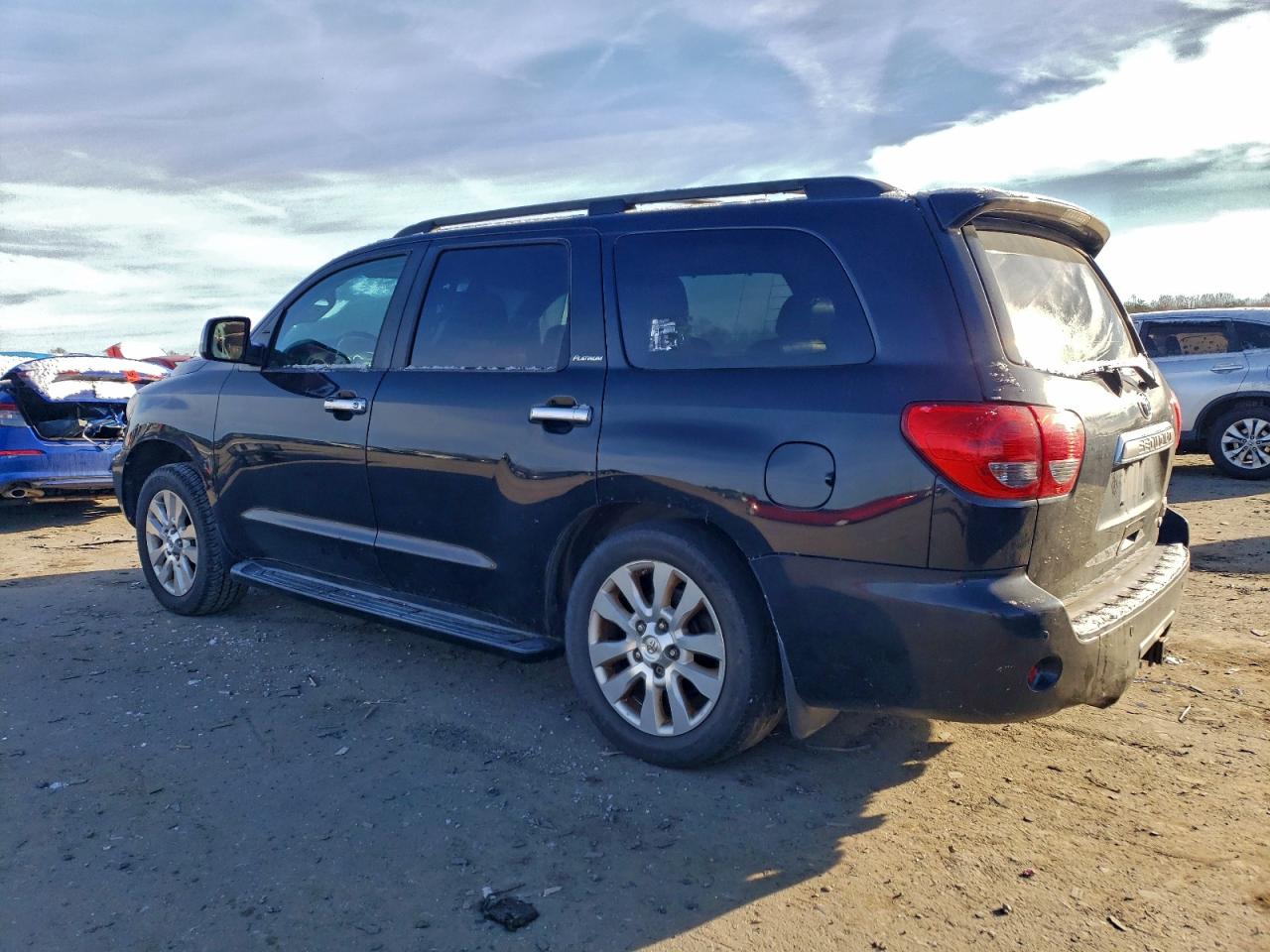 2014 TOYOTA SEQUOIA PLATINUM photo 2