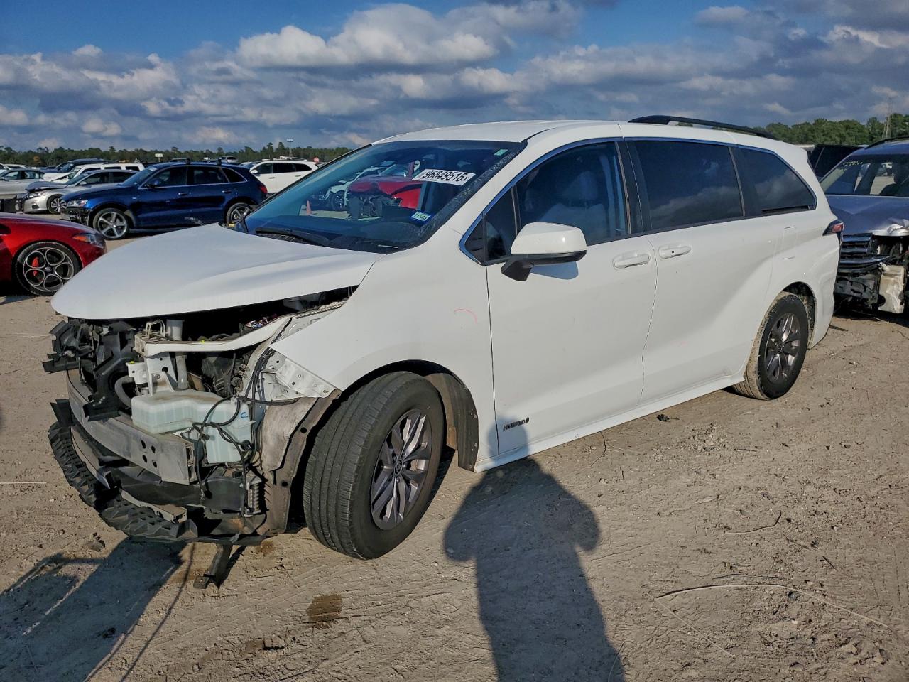 2021 TOYOTA SIENNA