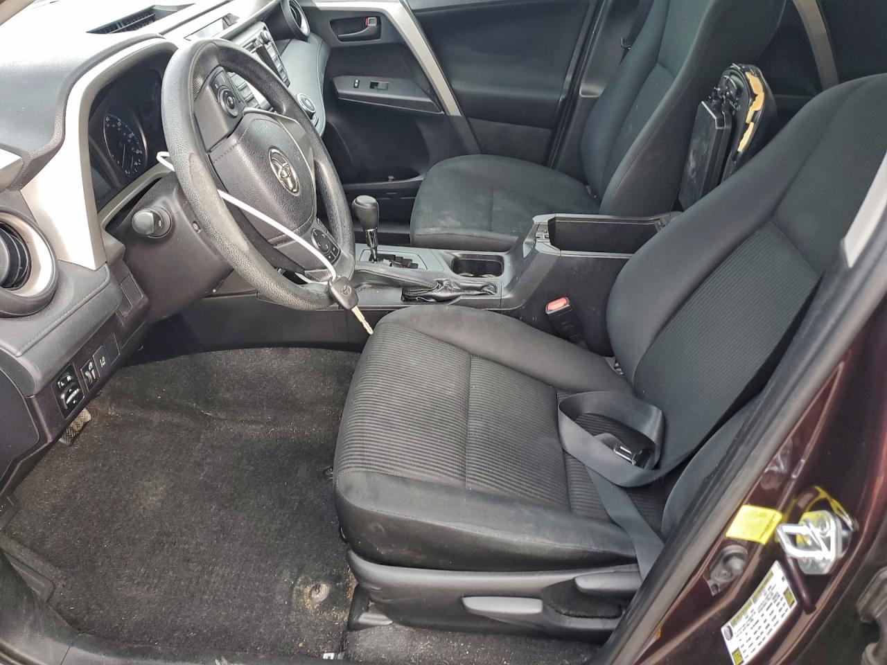 2017 TOYOTA RAV4 LE photo 7