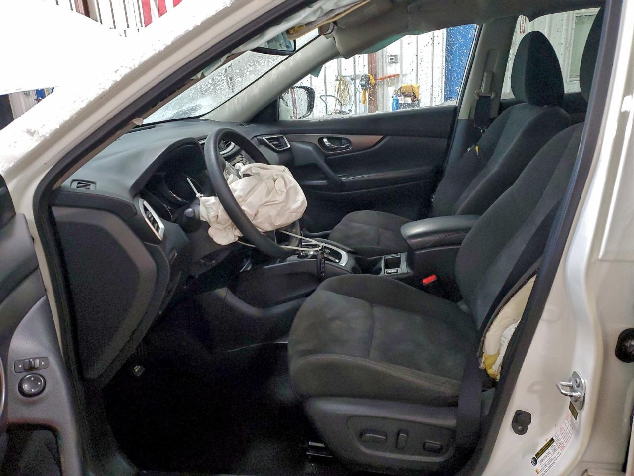 2016 NISSAN ROGUE S photo 7