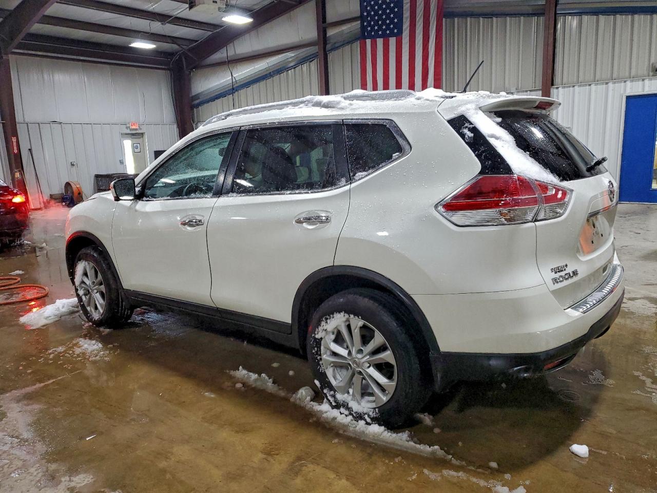 2016 NISSAN ROGUE S photo 2