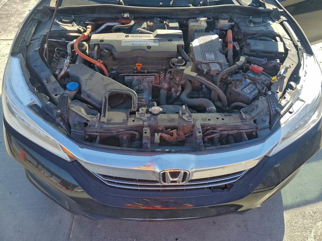 2017 HONDA ACCORD TOURING HYBRID photo 11