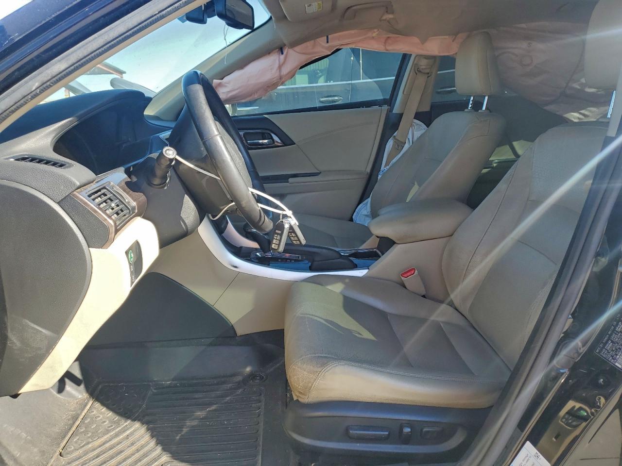 2017 HONDA ACCORD TOURING HYBRID photo 7