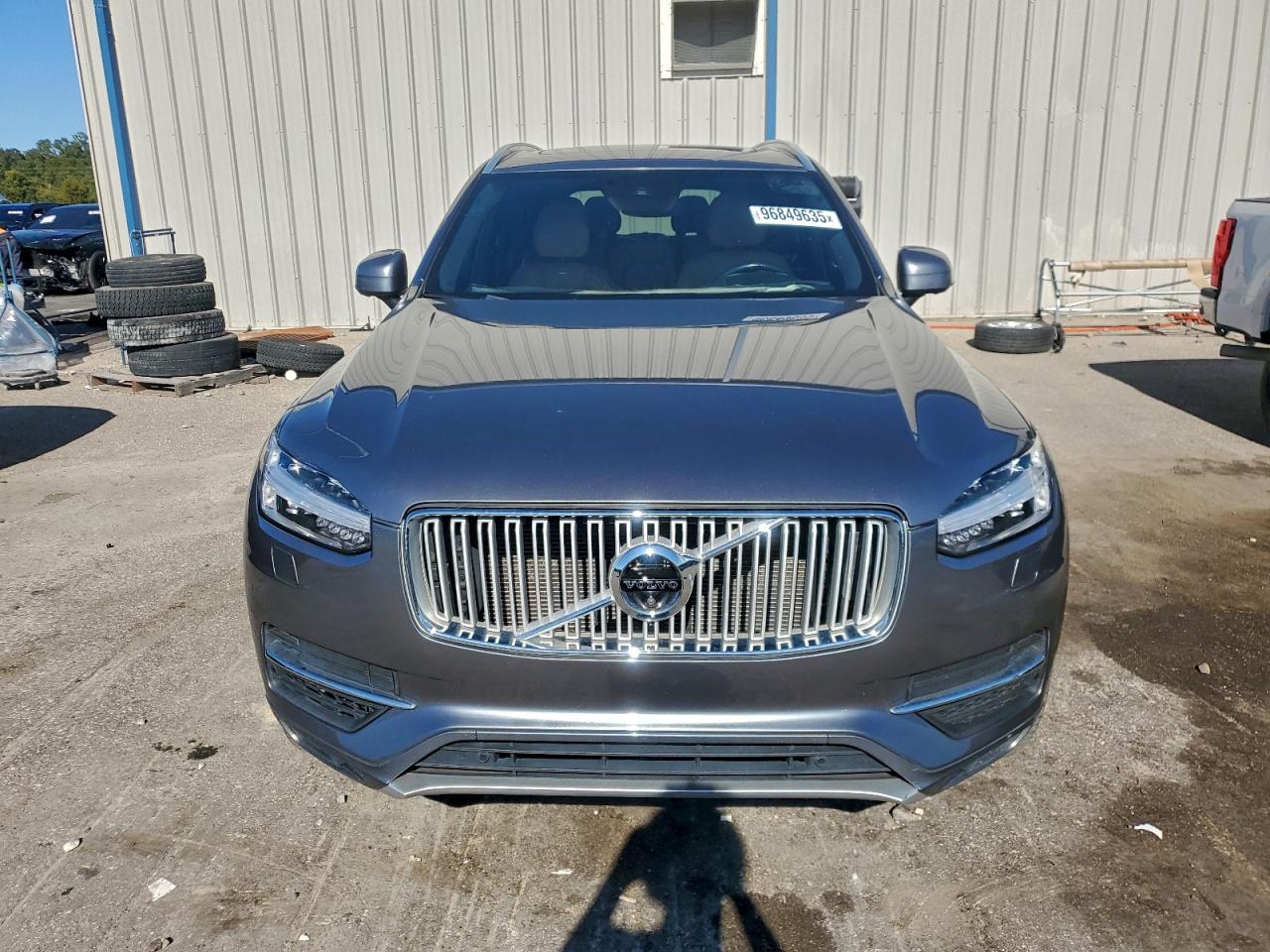 2017 VOLVO XC90 T8 photo 9