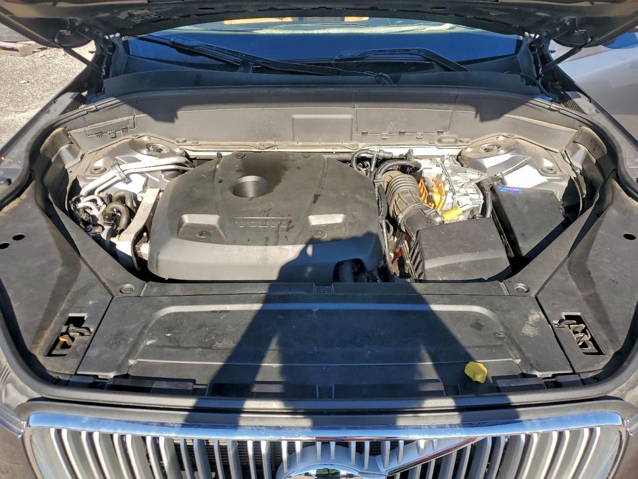 2017 VOLVO XC90 T8 photo 23
