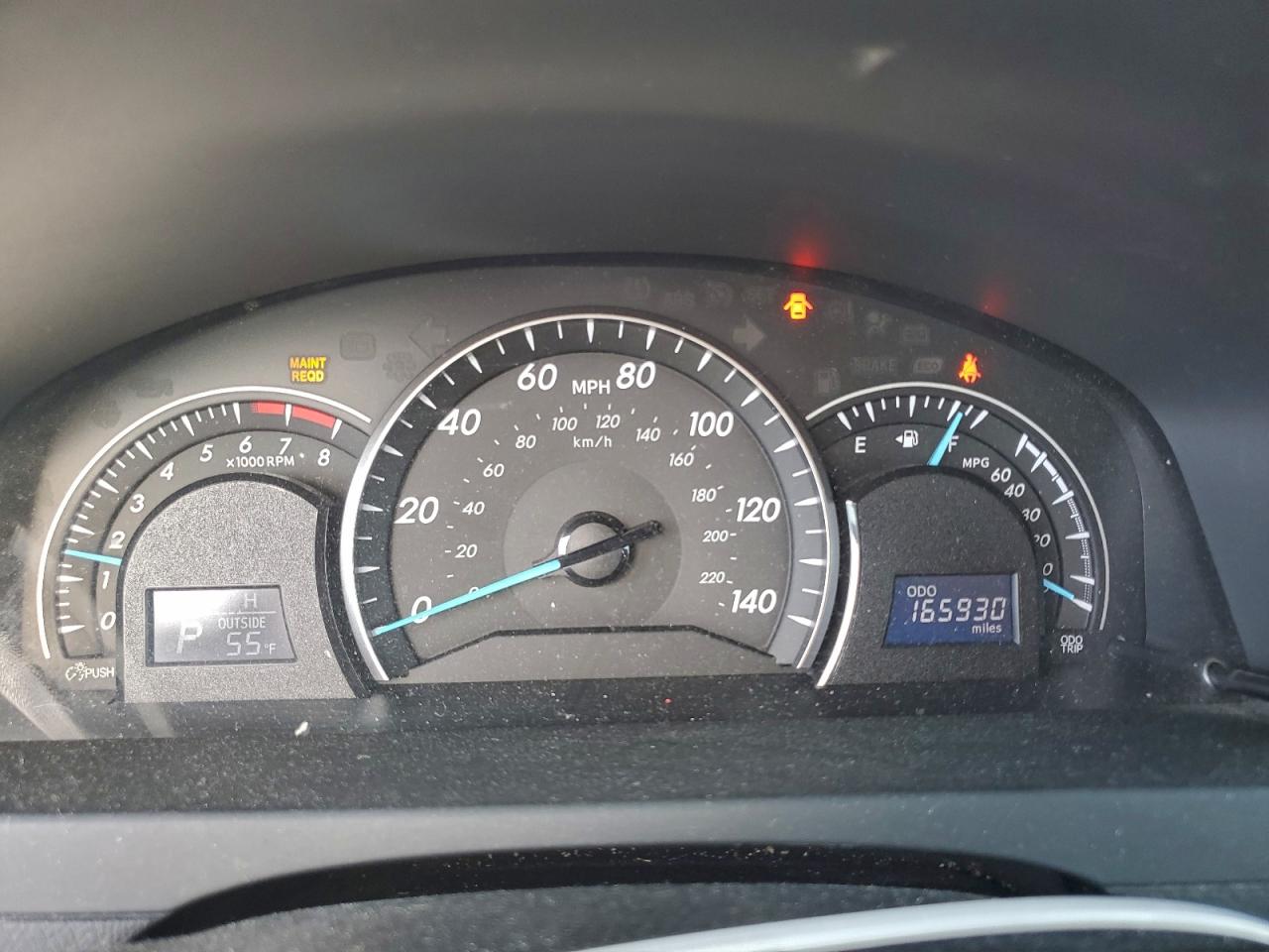 2013 TOYOTA CAMRY L photo 9