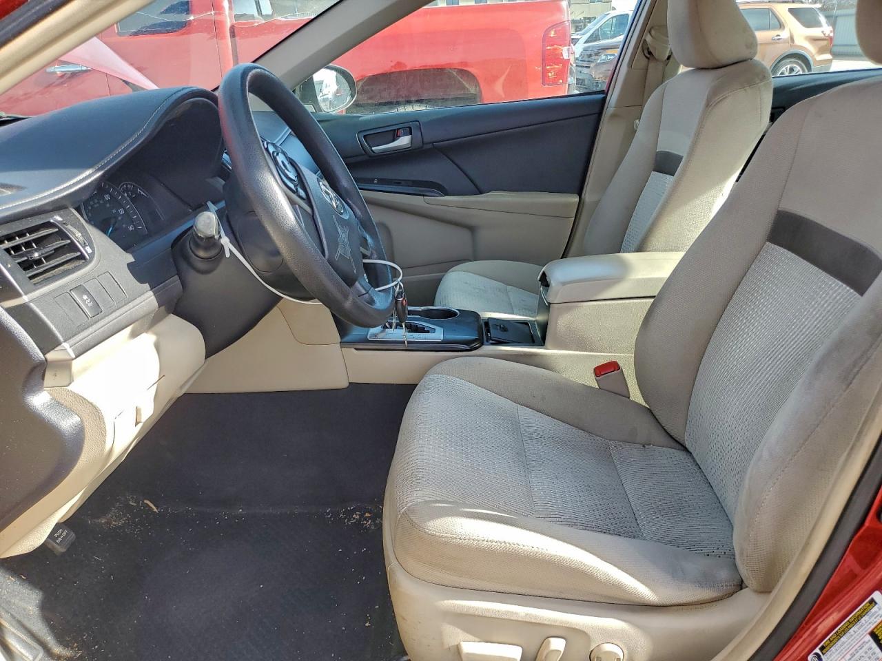 2013 TOYOTA CAMRY L photo 7